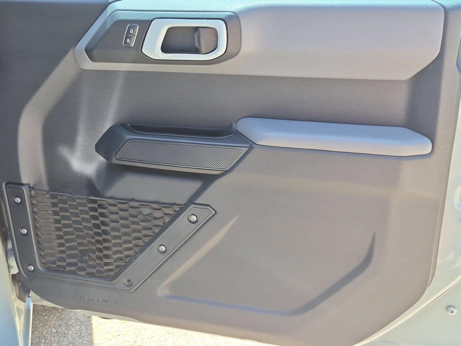 Used 2022 Cactus Green / Gray Ford Big Bend image 34