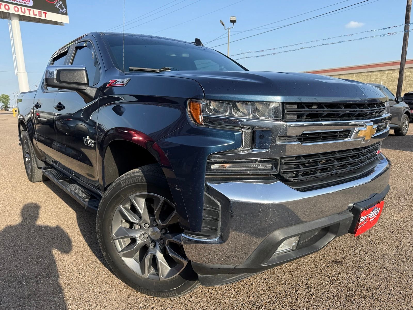 Used 2019 Blue Chevrolet LT image 1
