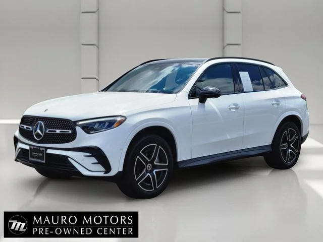 Used 2023 White Mercedes-Benz GLC 300 image 8