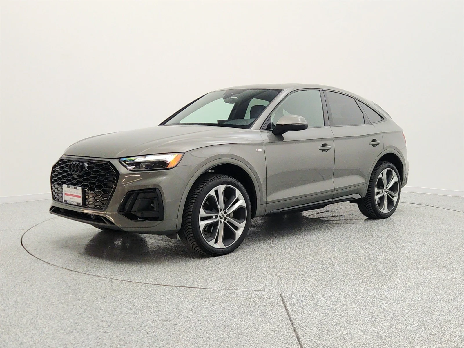 2023 Audi Q5 Sportback 45 Premium Plus's photo