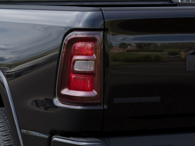 New 2026 Diamond Black Crystal Pearl-Coat Exterior Paint RAM Big Horn/Lone Star image 35