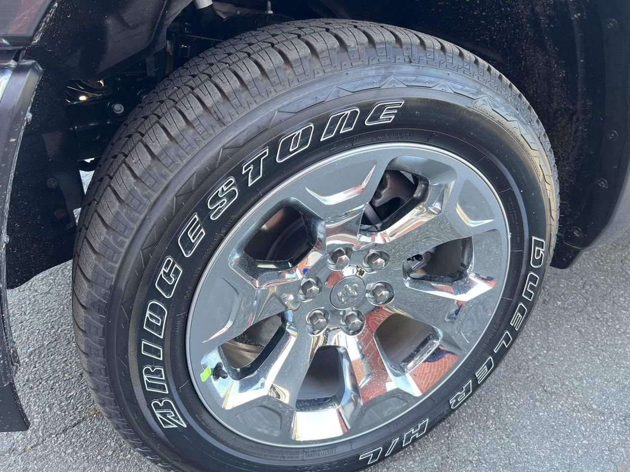New 2026 Granite Crystal Metallic Clear-Coat Exterior Paint RAM Big Horn/Lone Star image 10