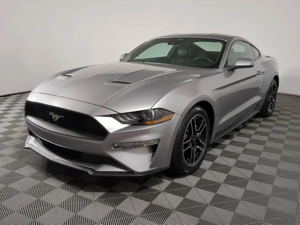Used 2023 ICONIC SILVER METALLIC Ford EcoBoost Premium image 4