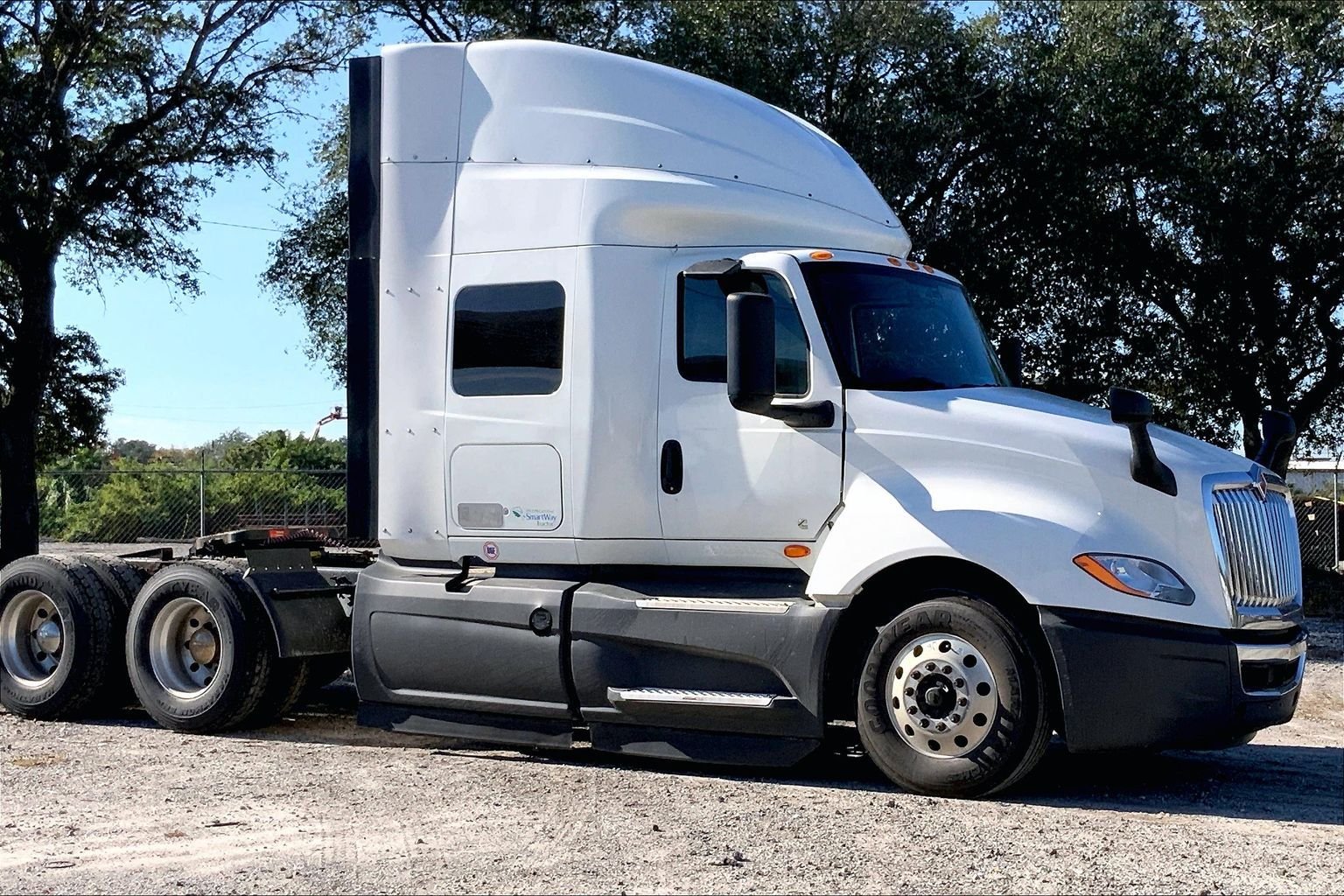 2022 INTERNATIONAL LT625 6x4