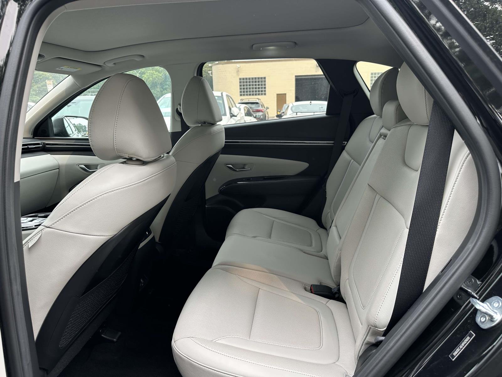 Used 2023 Black Hyundai Limited image 10
