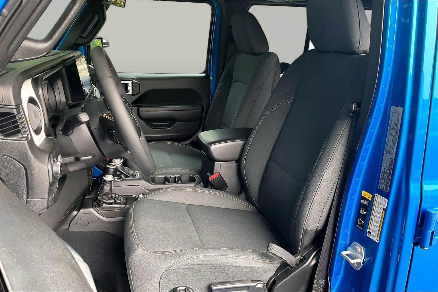 Used 2024 Hydro Blue Pearlcoat Jeep Sport S image 8
