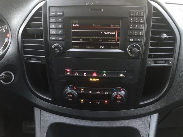 2019 Mercedes-Benz Metris Passenger Van Base - Photo 27