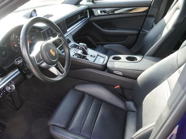 Used 2020 Blue Porsche 4 image 18