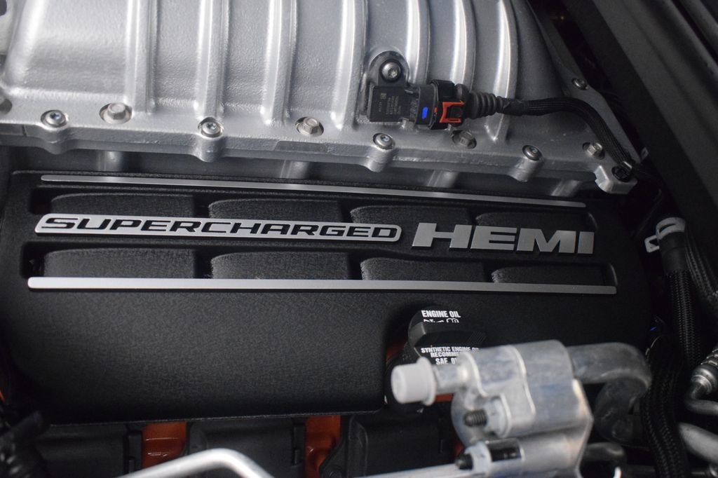 New 2026 B5 Blue Exterior Paint Dodge SRT Hellcat image 18