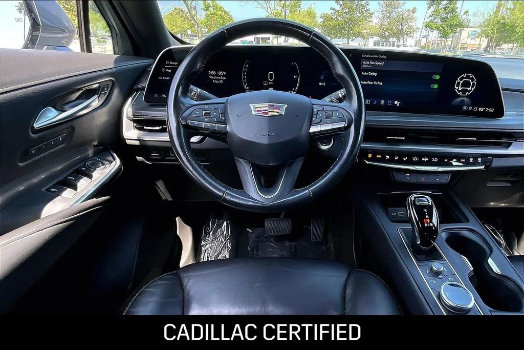 2024 Cadillac XT4 Premium Luxury - Photo 7