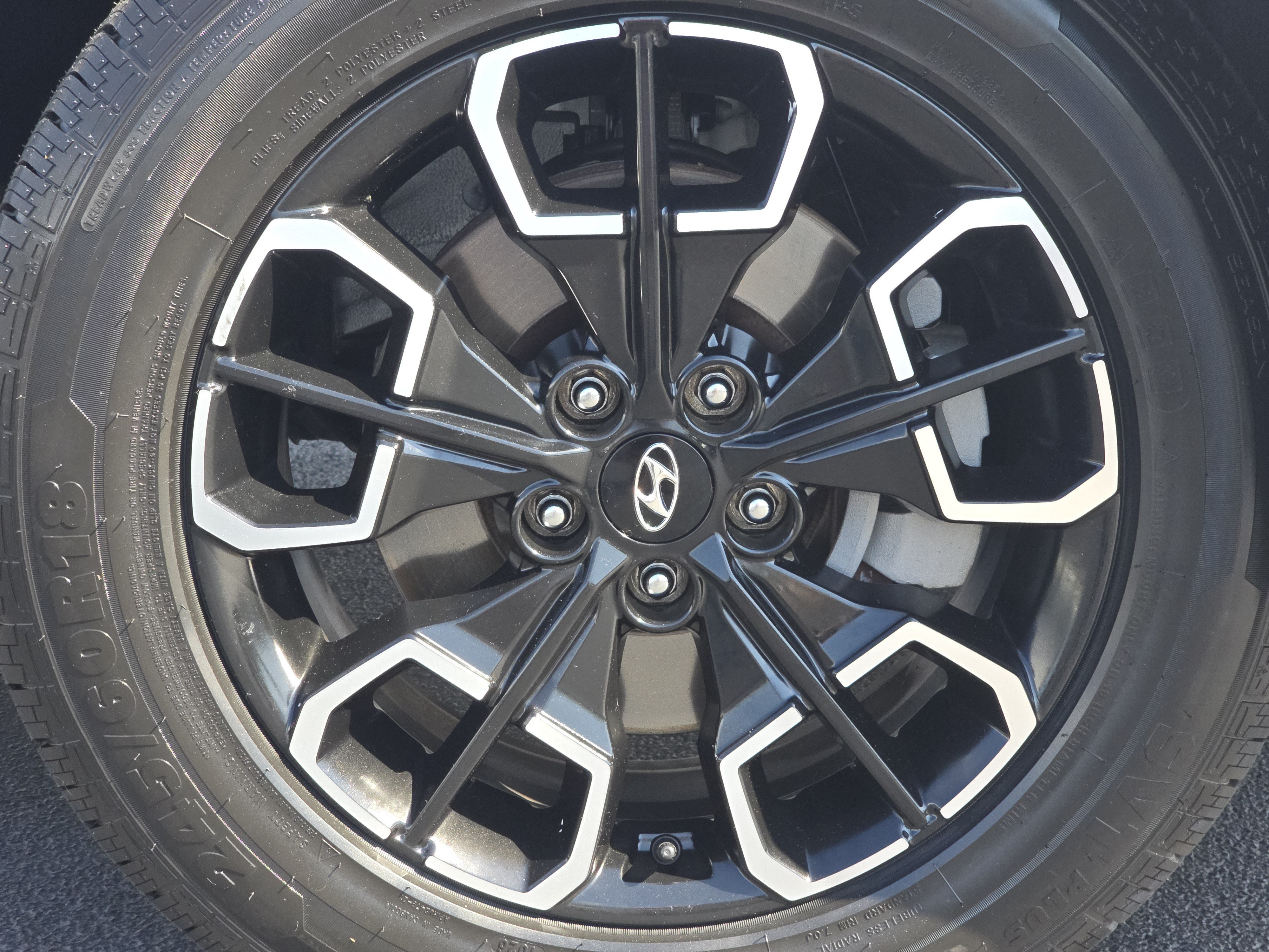 Used 2022 Ice White Hyundai SEL image 15