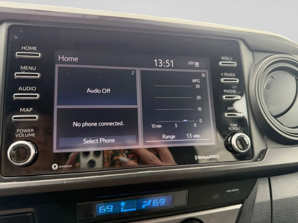 2022 Toyota Tacoma SR - Photo 21