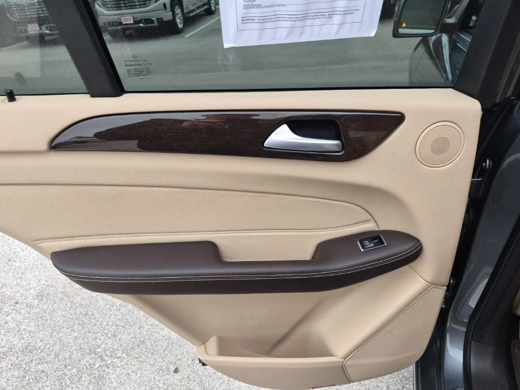 Used 2018  Mercedes-Benz GLE 350 image 19