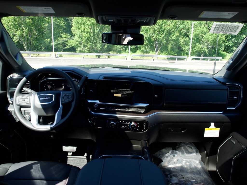 New 2026 Onyx Black GMC SLT image 17