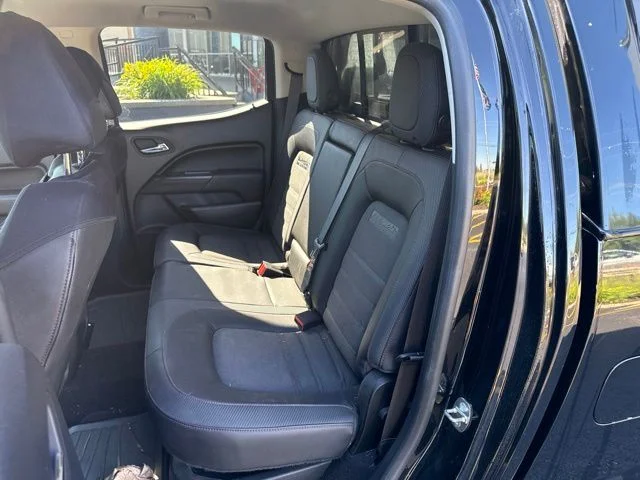 Used 2015 Black GMC SLE1 image 9