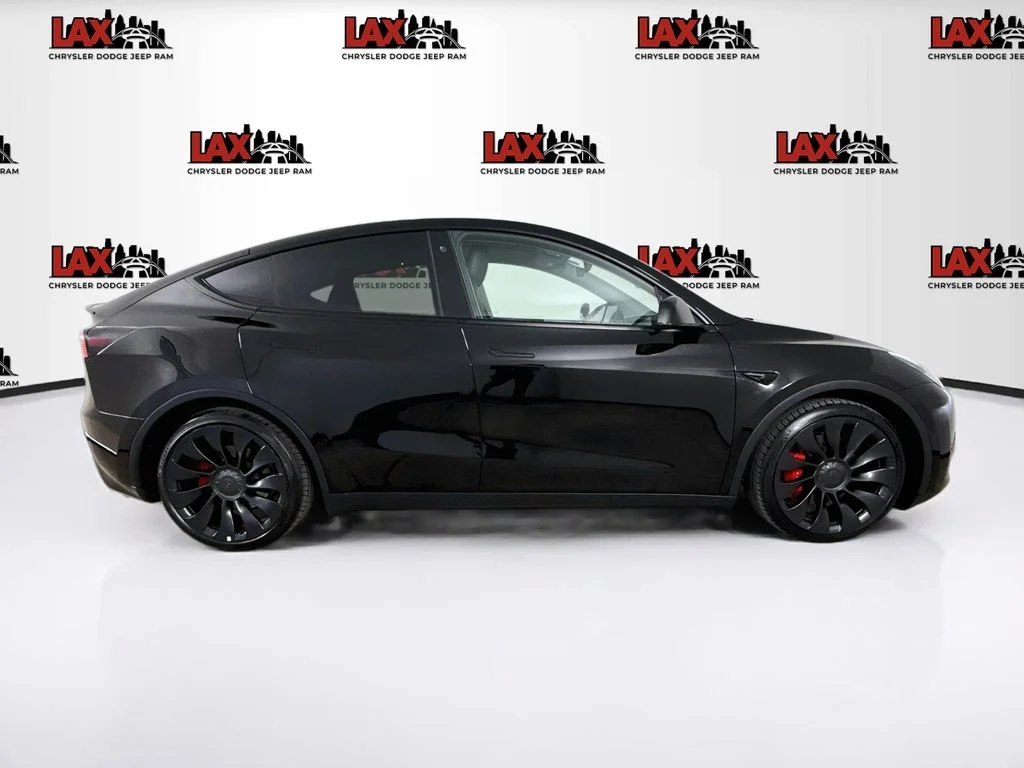 Used 2022 Black Tesla Performance image 8