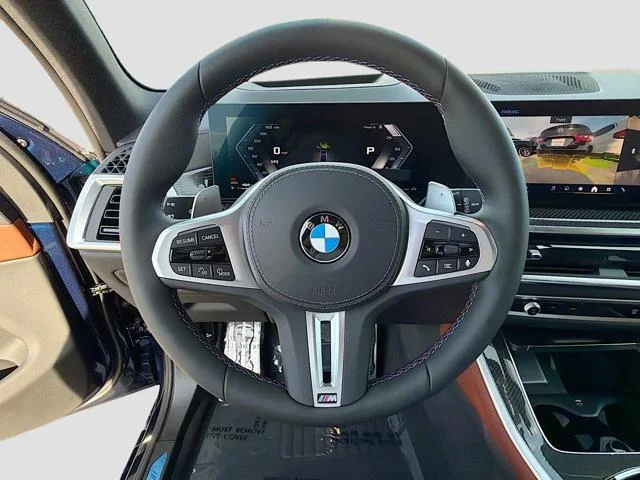 New 2026 Tanzanite Blue II Metallic BMW M60i image 38