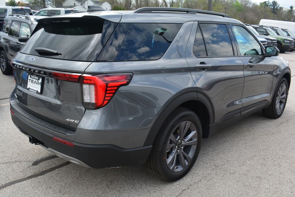 New 2026 Carbonized Gray Metallic Ford Active image 3