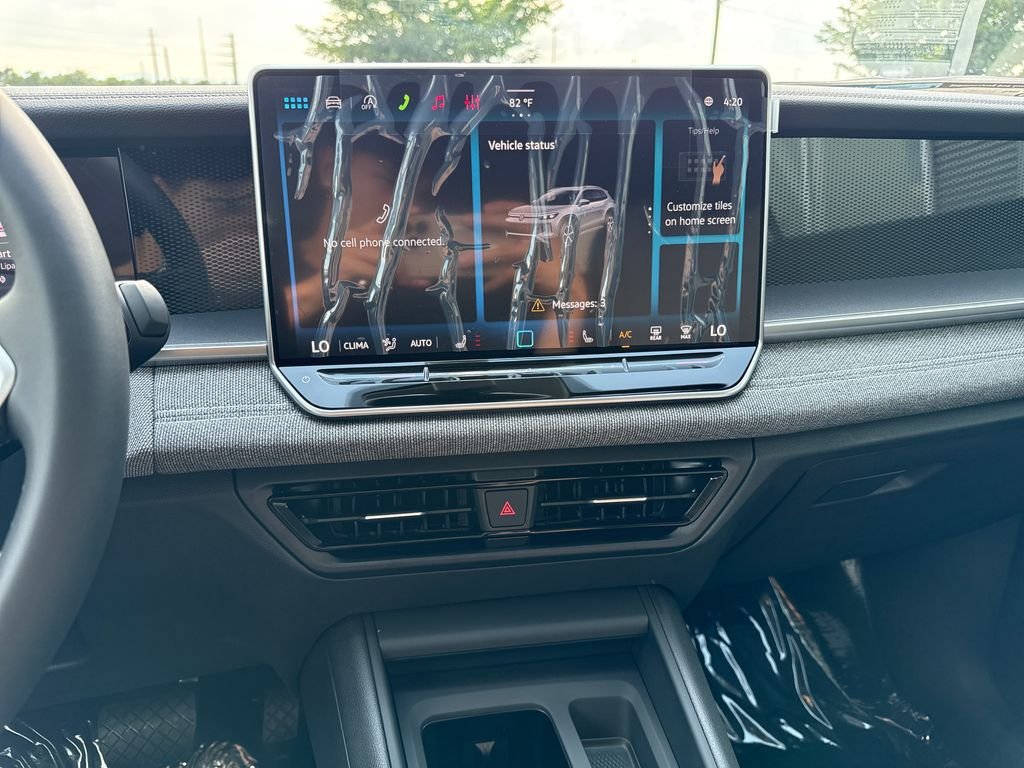 New 2026 Platinum Gray Metallic Volkswagen 2.0T S image 13