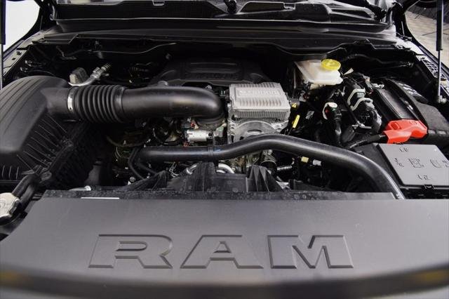 New 2026 Diamond Black Crystal Pearlcoat RAM BIG HORN image 10