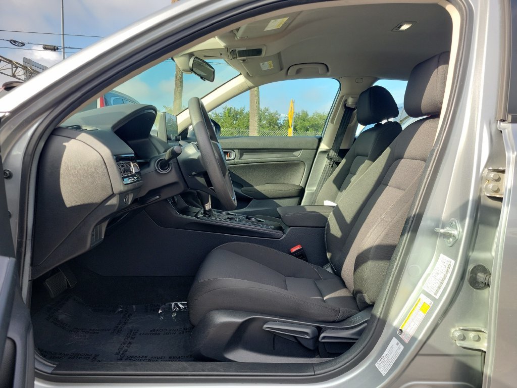2025 Honda Civic LX - Photo 20