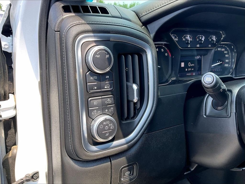 Used 2019 Summit White GMC SLT image 26