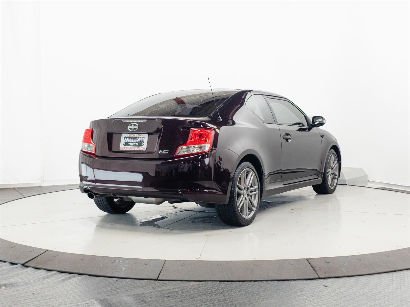Used 2013 Red Scion Base image 11
