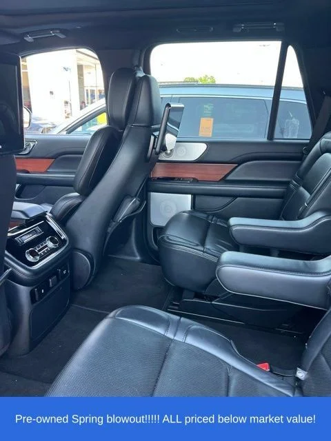 Used 2020 Black Lincoln Reserve image 5