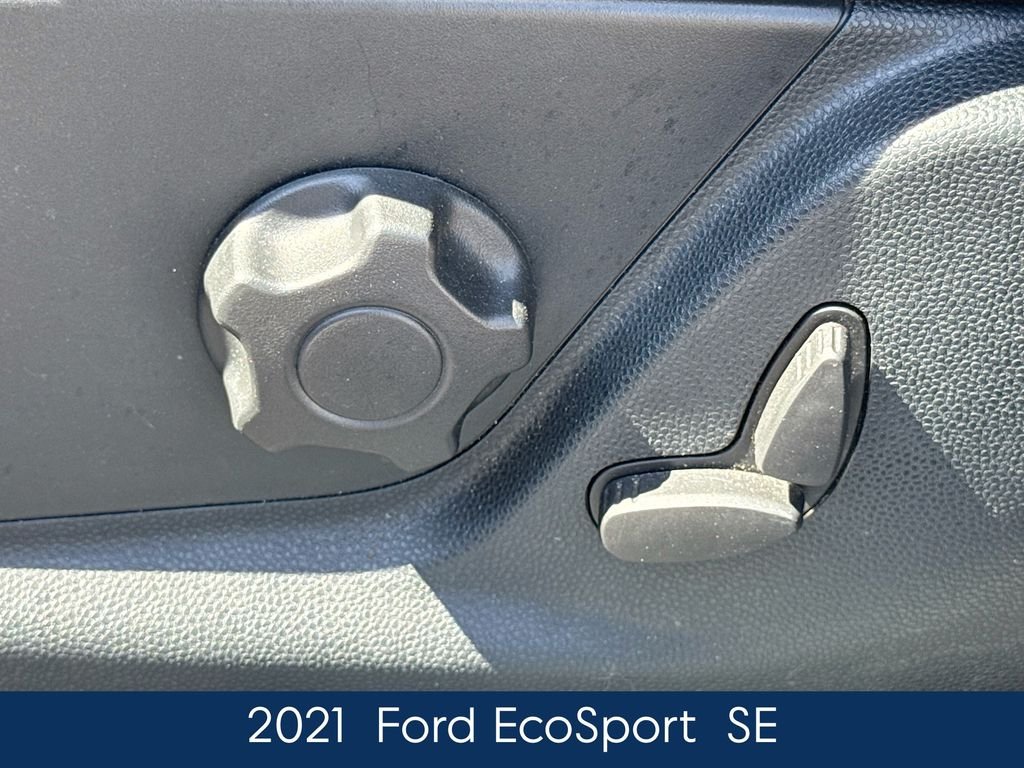 Used 2021 Blue Ford SE image 21