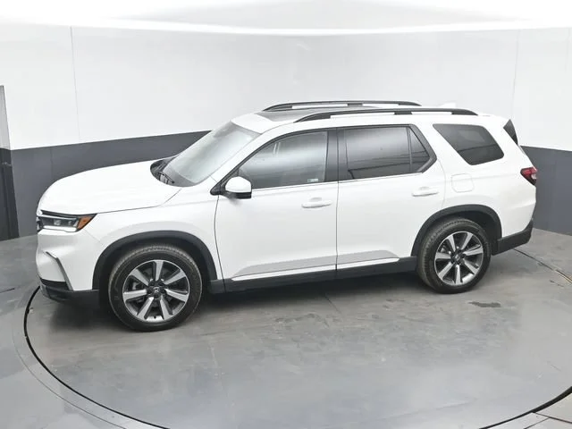 Used 2025 Platinum White Pearl Honda AWD Elite image 100