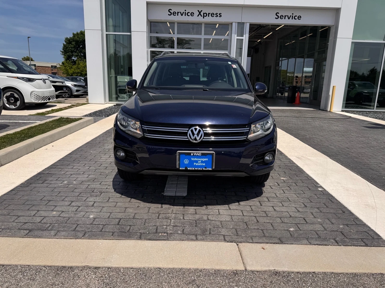 Used 2012 Volkswagen Tiguan SE with VIN WVGBV7AX8CW573921 for sale in Palatine, IL