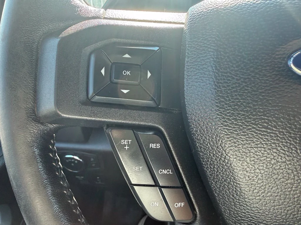 Used 2020 Black Ford XLT image 20