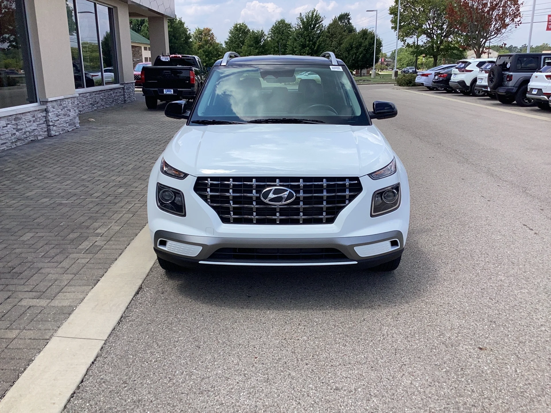 Certified Used 2026 Lunar White/Black Roof Hyundai  image 9