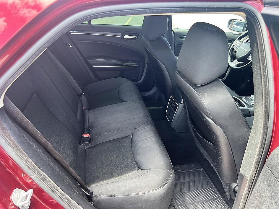 Used 2019 Velvet Red Pearlcoat Chrysler Touring image 16