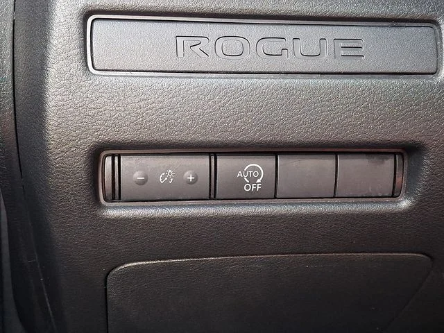 Used 2024 Gray Nissan S image 23