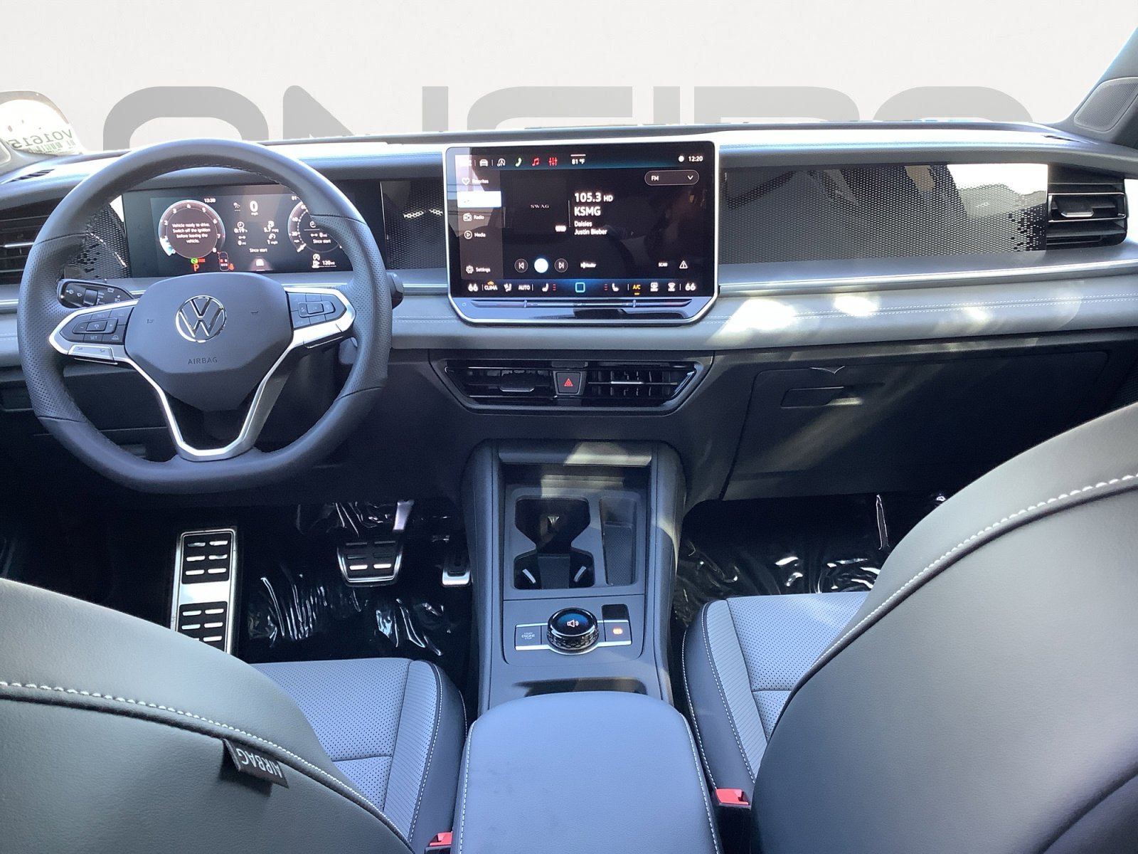2026 Volkswagen Tiguan SE R-LINE BLACK - Photo 13