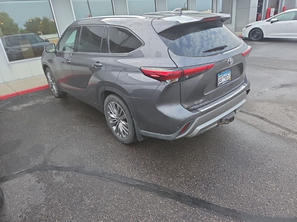 Used 2021 Gray Toyota Platinum image 4