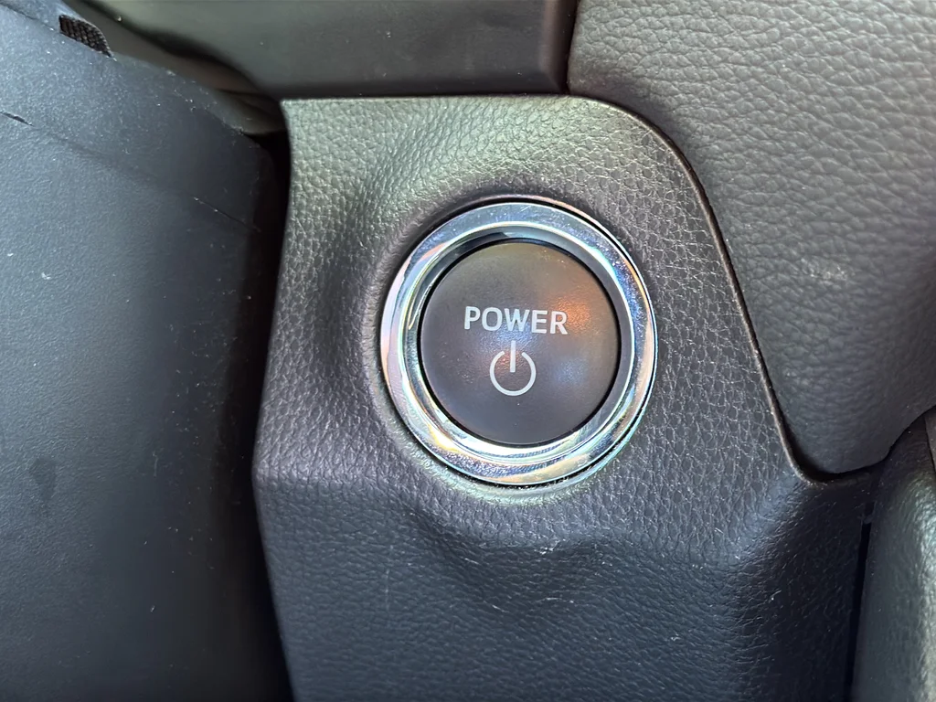 Used 2025 White Toyota XLE image 13