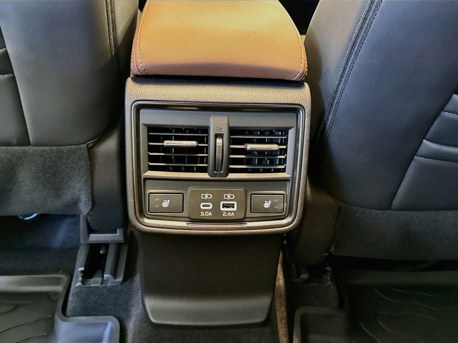 Used 2026 River Rock Pearl Subaru Touring image 24