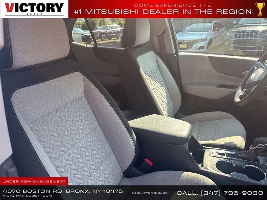 Used 2023 White Chevrolet LT image 15