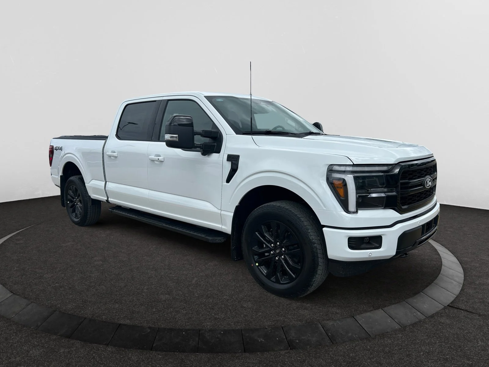 New 2026 Oxford White Ford Lariat image 7