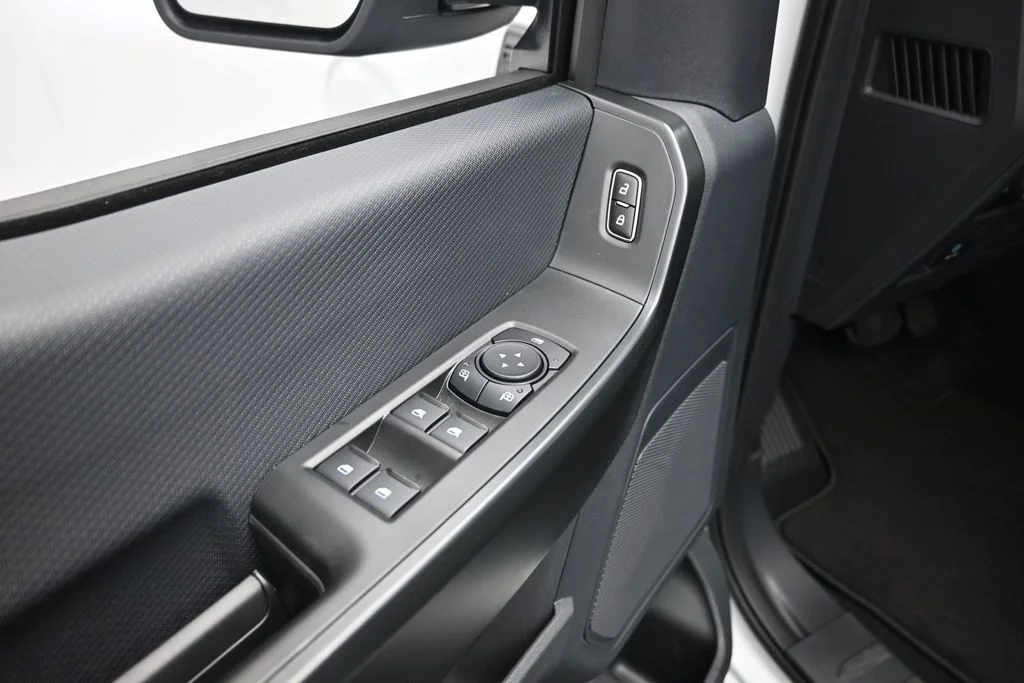 New 2026 Oxford White Ford STX image 8