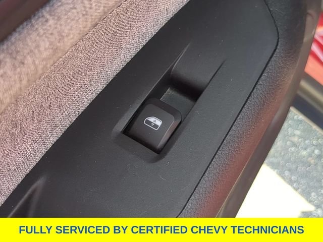 Used 2024 Red Jeep Latitude image 37