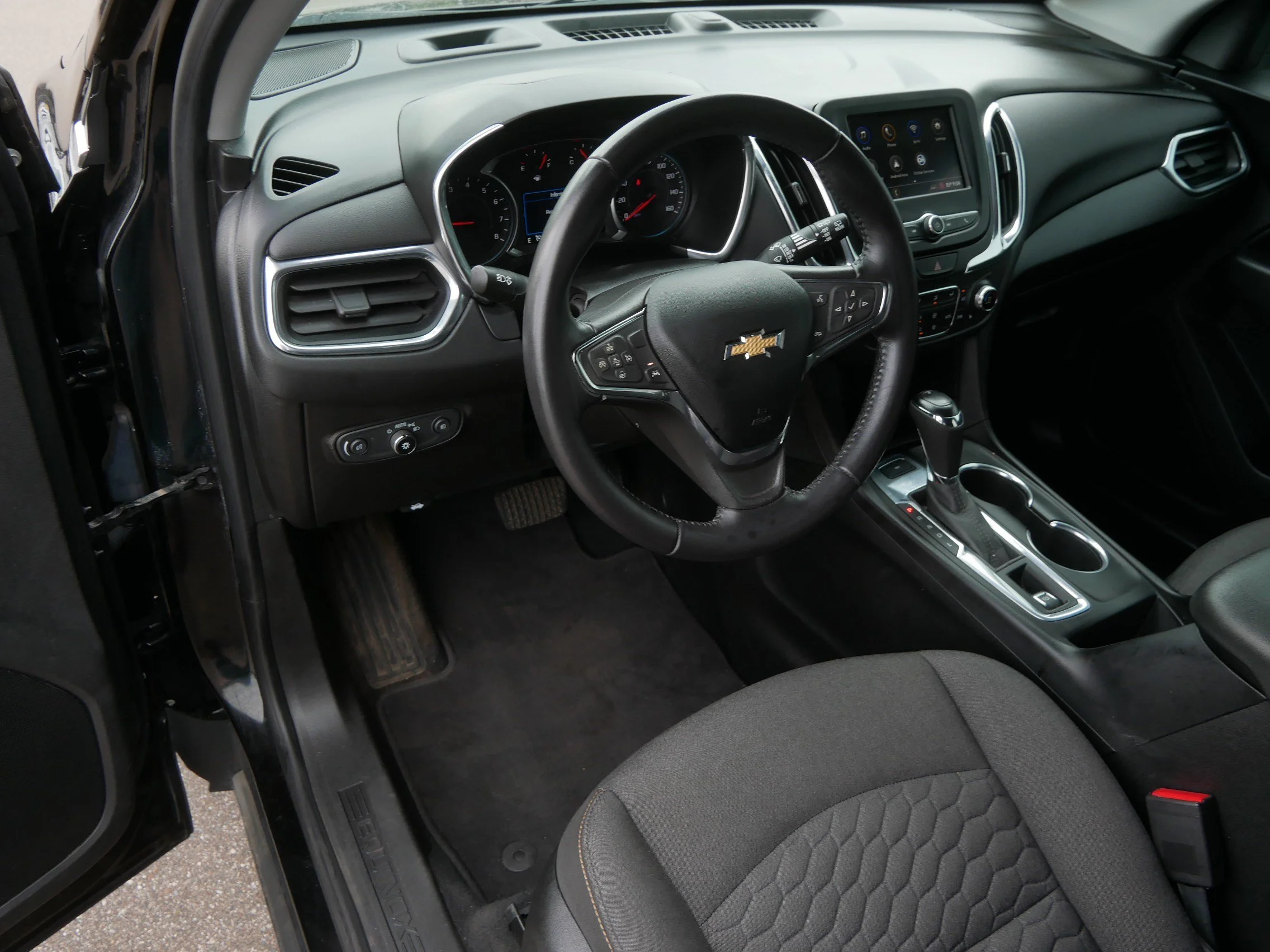 Used 2021 Mosaic Black Metallic Chevrolet LT image 19
