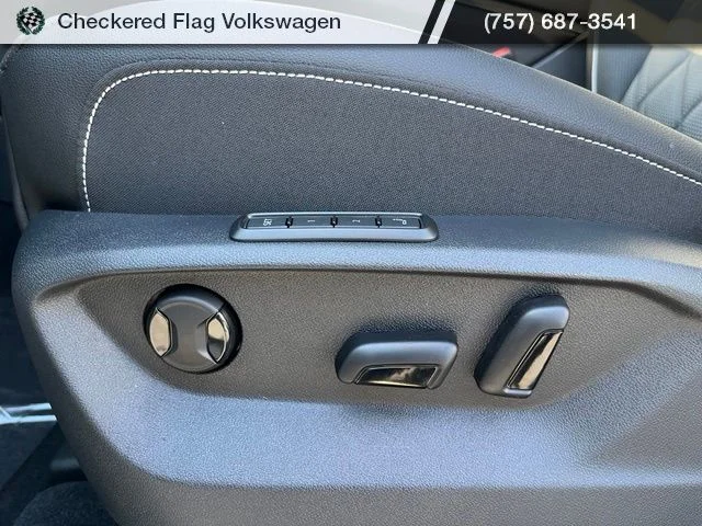New 2026 White Volkswagen 2.0T SEL Premium R-Line image 25