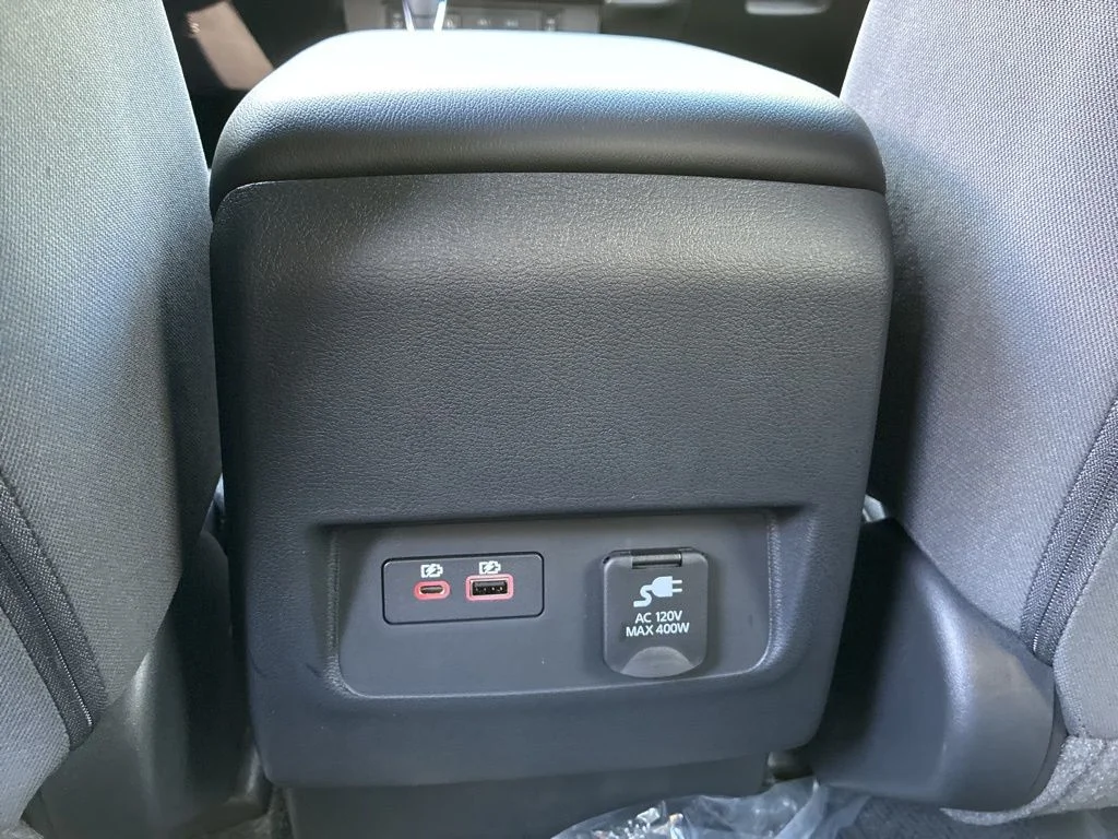 New 2026 Glacier White Nissan Crew Cab SV Long Bed image 21