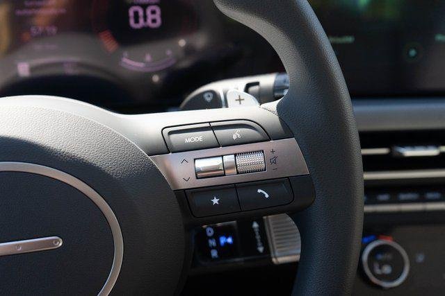2025 Hyundai Sonata SEL - Photo 18
