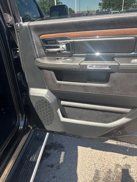 Used 2017 Black Ram Laramie image 33