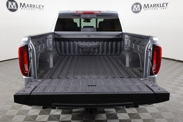 2026 GMC Sierra 1500 SLT - Photo 18