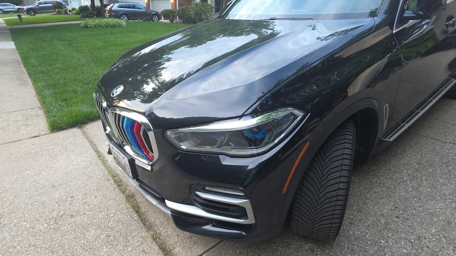 Used 2020 Black Sapphire Metallic BMW xDrive40i image 4